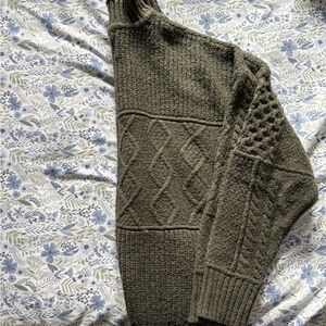 American Eagle Outfitters Forest Green Turtleneck Sweater